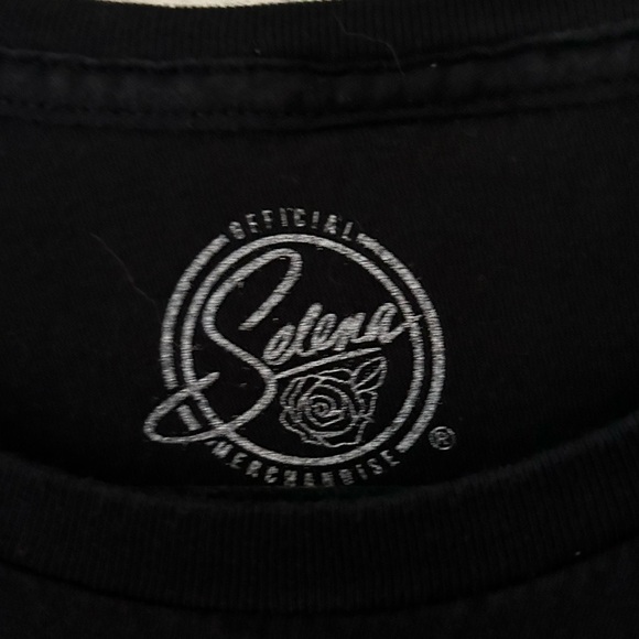 Selena Tee - Picture 3 of 5